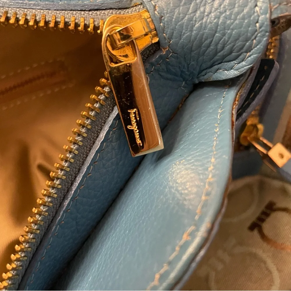 Vintage Salvatore Ferragamo Leather Shoulder Bag - Picture 10 of 12